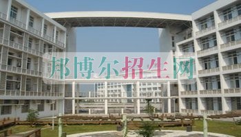 武漢廣場職業(yè)技術學院網(wǎng)站網(wǎng)址