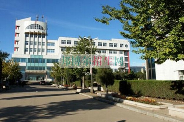 遼寧醫(yī)學院