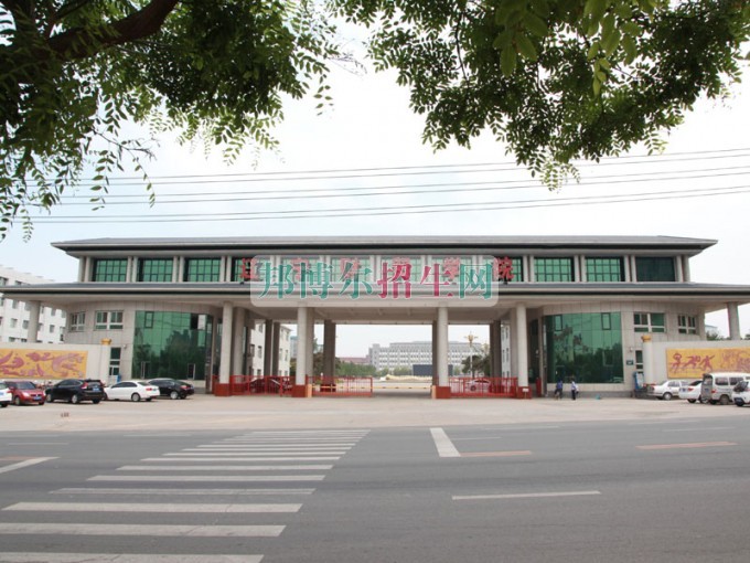 遼寧財貿(mào)學院招生辦聯(lián)系電話