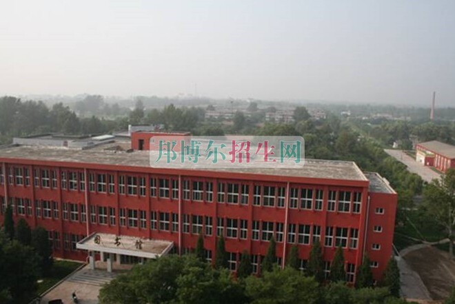 北京經(jīng)濟管理職業(yè)學(xué)院招生辦聯(lián)系電話