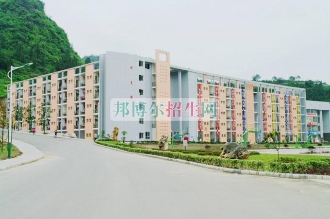 銅仁職業(yè)技術(shù)學(xué)院是幾專