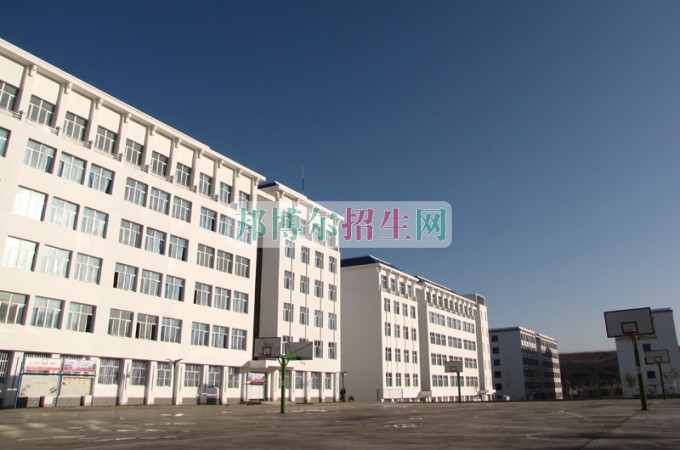 新疆天山職業(yè)技術(shù)學(xué)院是幾專(zhuān)