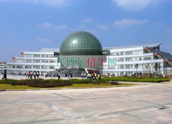 南京財(cái)經(jīng)大學(xué)2016年招生簡章