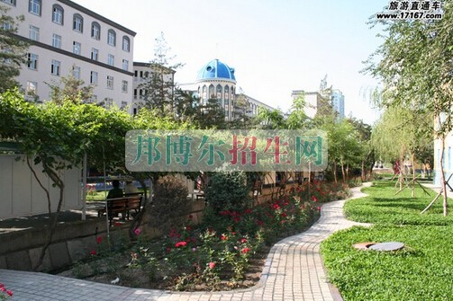 新疆醫(yī)科大學(xué)