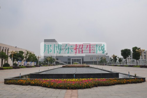 江西工業(yè)貿(mào)易職業(yè)技術(shù)學院2016年招生簡章