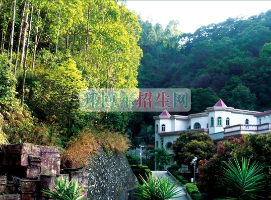 廣州涉外經(jīng)濟職業(yè)技術(shù)學院網(wǎng)站網(wǎng)址