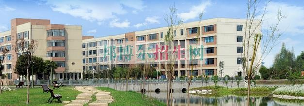 200分能上鐵路專業(yè)嗎