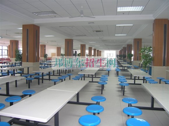 中國計(jì)量學(xué)院現(xiàn)代科技學(xué)院食堂