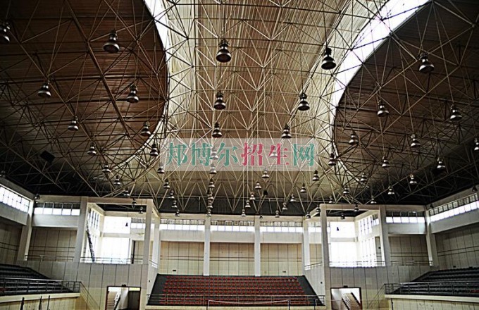 上完中?？梢陨洗髮? width=