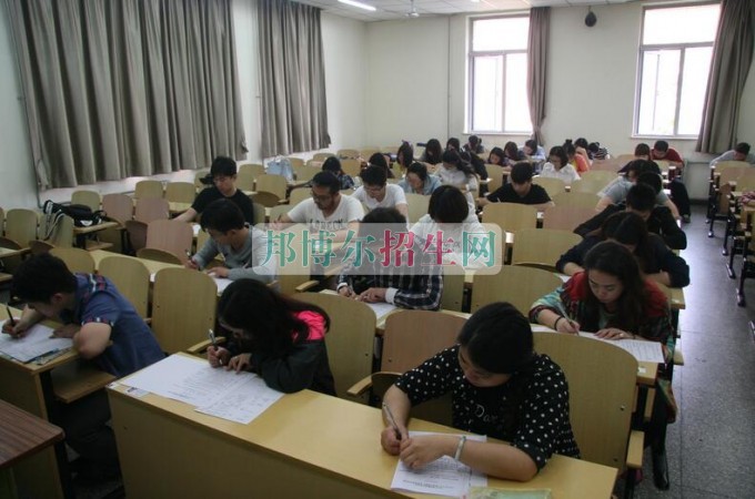 中專(zhuān)生怎樣讀大專(zhuān)