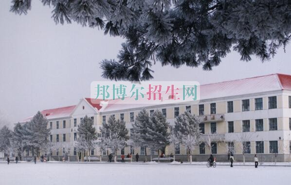 鐵道運輸好的大專學(xué)校