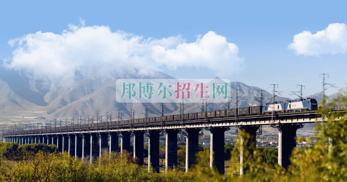 高中畢業(yè)學鐵道工程技術專業(yè)