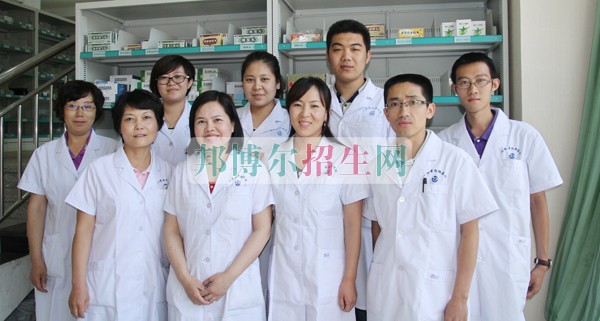 藥劑專(zhuān)業(yè)適合女生學(xué)嗎