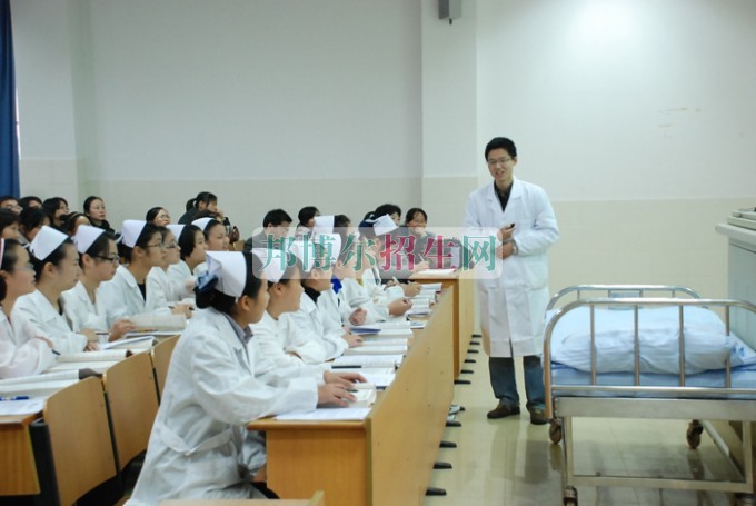 中?？谇会t(yī)學(xué)升本科