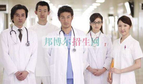 哪個助產(chǎn)護(hù)理學(xué)校好