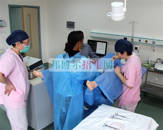 哪些大專學(xué)校有助產(chǎn)護理