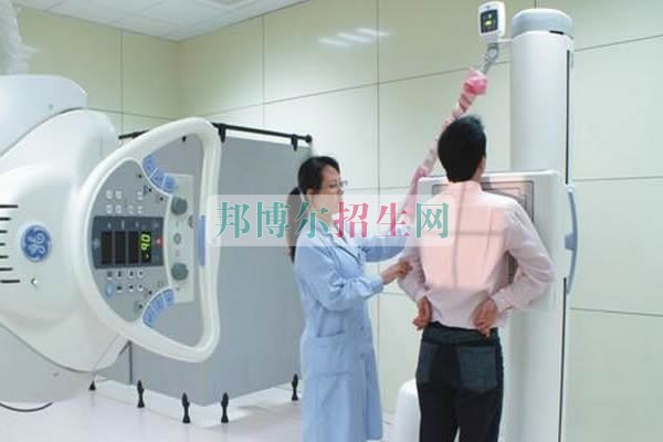 女生學醫(yī)學影像專業(yè)怎么樣 