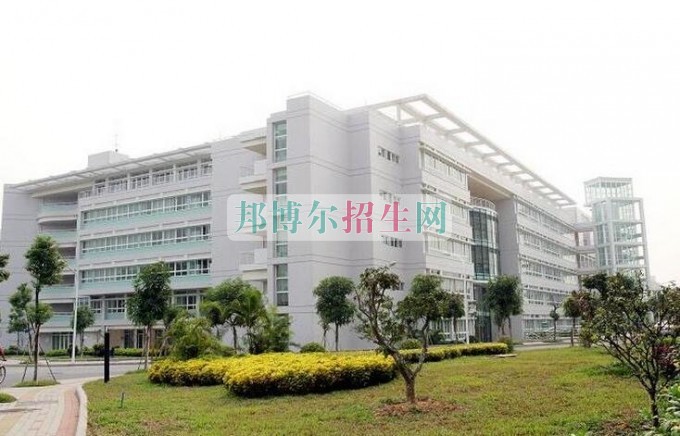 中?？祻椭委熒究? width=