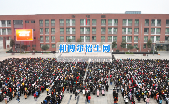 川南幼兒師范高等?？茖W(xué)校舉行新學(xué)期 “開學(xué)第一課”活動(dòng)