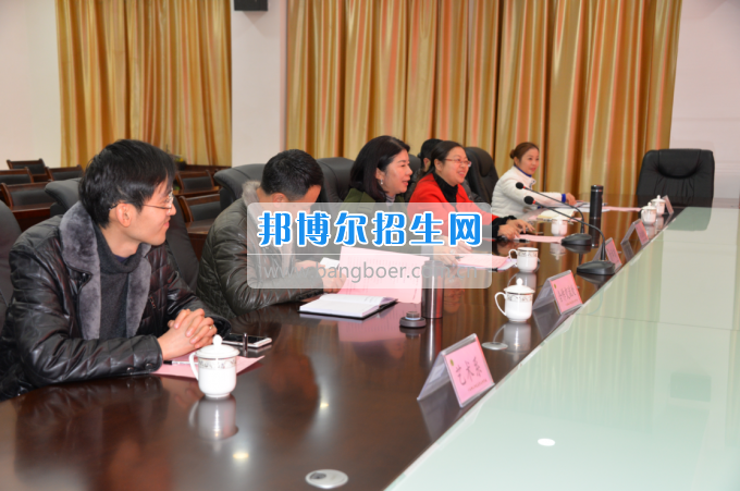 自貢市旅游職業(yè)高級(jí)中學(xué)到川南幼兒師范高等?？茖W(xué)?？疾? width=