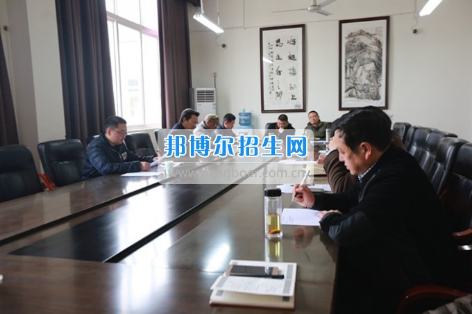 川北幼兒師范高等?？茖W(xué)校召開2017年度校內(nèi)項目經(jīng)費預(yù)算布置會