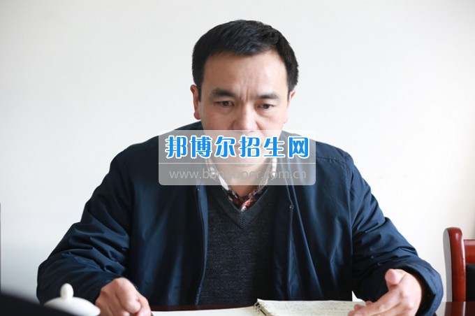 川北幼兒師范高等專(zhuān)科學(xué)校開(kāi)展干部談心談話工作