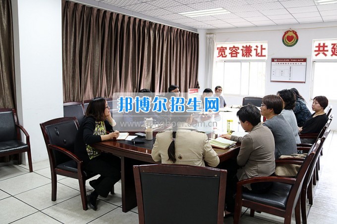 云南師范大學(xué)商學(xué)院開展干部成長(zhǎng)營(yíng)第八期活動(dòng)