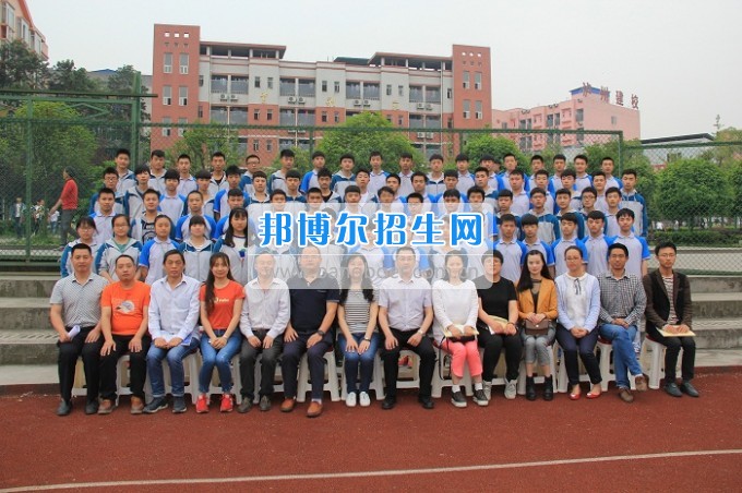 瀘州職業(yè)技術學院建筑工程系大力發(fā)展職業(yè)教育