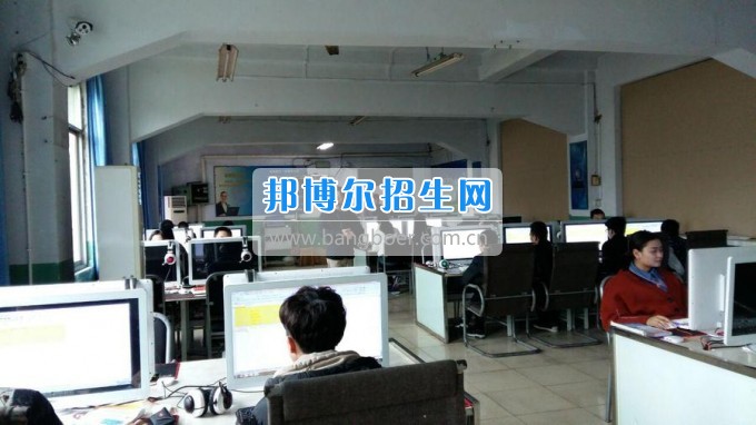 2017年涪城區(qū)教研協(xié)作體綿陽市航空職業(yè)學(xué)校教學(xué)研修活動