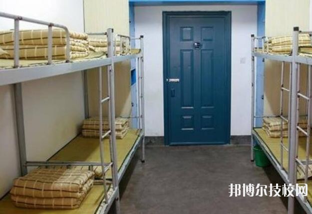 重慶科能高級技工學(xué)校2020年宿舍條件