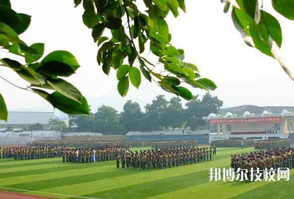 重慶農(nóng)業(yè)學(xué)校2020年報(bào)名條件、招生要求、招生對象