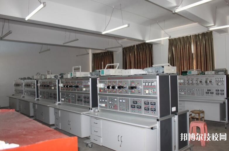 貴州興仁民族職業(yè)技術(shù)學(xué)校2020報名條件、招生要求、招生對象