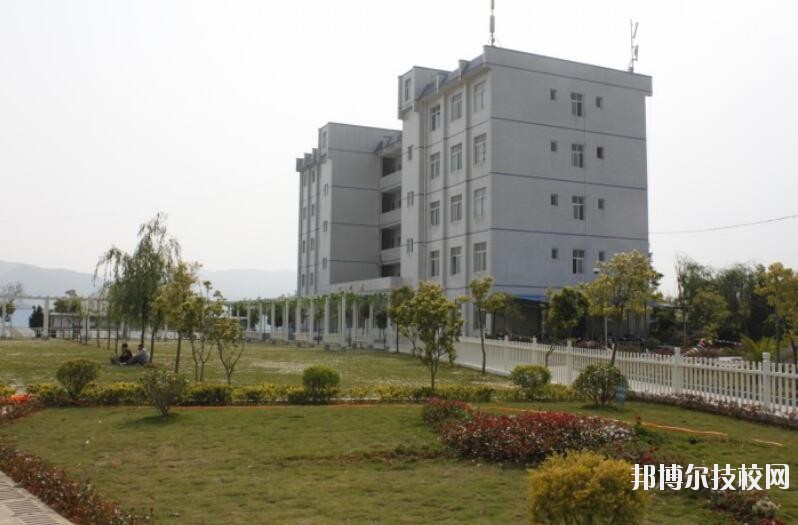 貴州興仁民族職業(yè)技術(shù)學校怎么樣、好不好