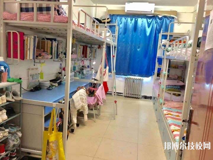 定邊職業(yè)教育中心2020年宿舍條件