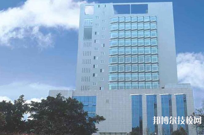 重慶五一高級(jí)技工學(xué)校2020年學(xué)費(fèi)、收費(fèi)多少