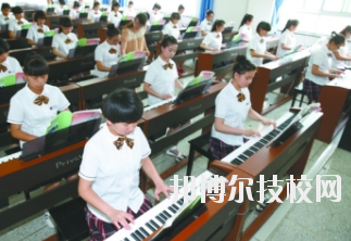 蘭州女子中等專業(yè)學(xué)校2020年學(xué)費(fèi)、收費(fèi)多少