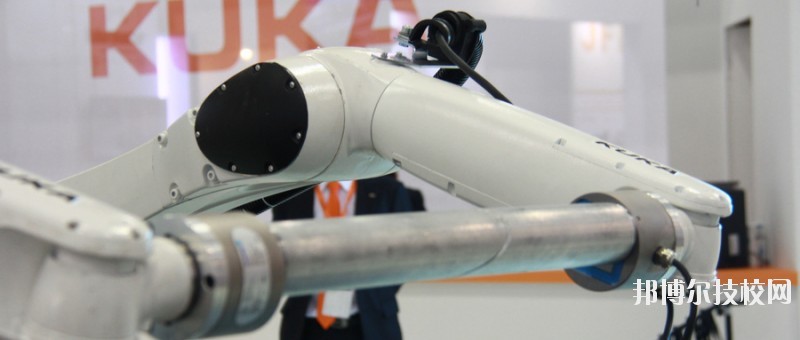 中國輕工機(jī)電工程學(xué)校2020年報名條件、招生要求、招生對象