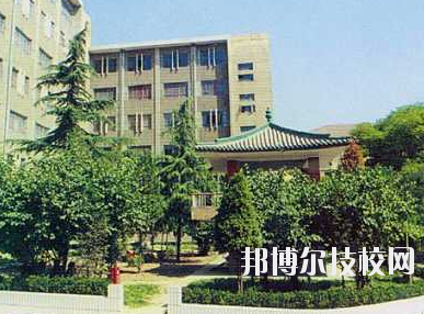 蘭州鐵路機(jī)械學(xué)校怎么樣、好不好