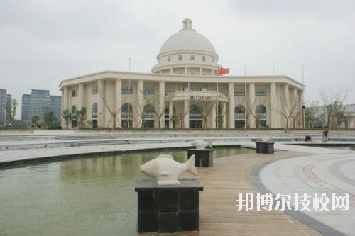 寧波外事學(xué)校2020年報(bào)名條件、招生要求、招生對(duì)象