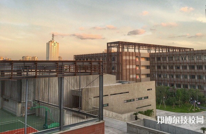 寧波第二技師學院2020年招生辦聯(lián)系電話