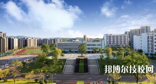 宜賓市翠屏區(qū)天成職業(yè)技術(shù)學(xué)校2020年報名條件、招生要求、招生對象