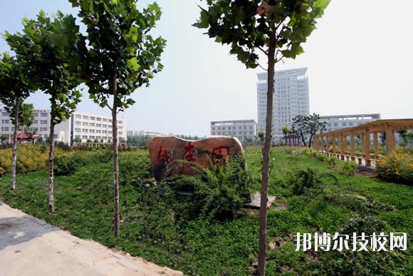 石家莊藝術(shù)職業(yè)學(xué)校2020年報名條件、招生要求、招生對象