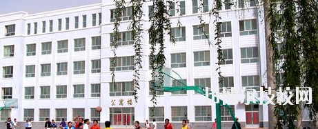 金塔汽車(chē)修理中等專業(yè)學(xué)校2020年學(xué)費(fèi)、收費(fèi)多少