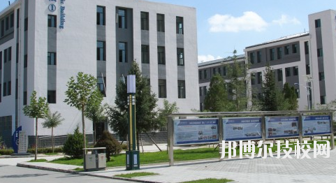 平?jīng)鰴C電工程學(xué)校怎么樣、好不好