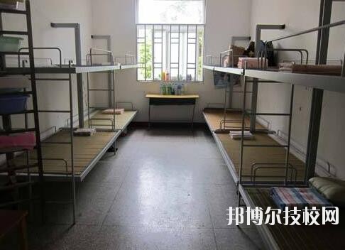 貴州水礦控股集團(tuán)有限責(zé)任公司技工學(xué)校2020年宿舍條件