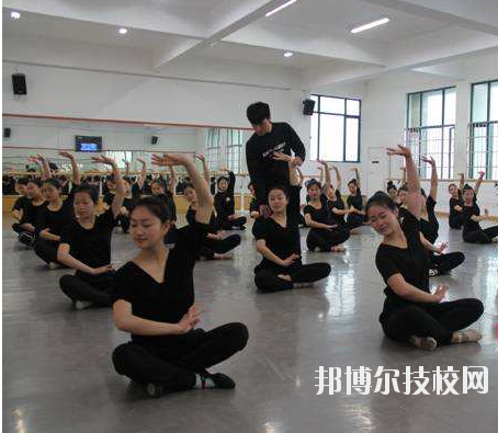 江山職業(yè)教育中心2020年報名條件、招生要求、招生對象