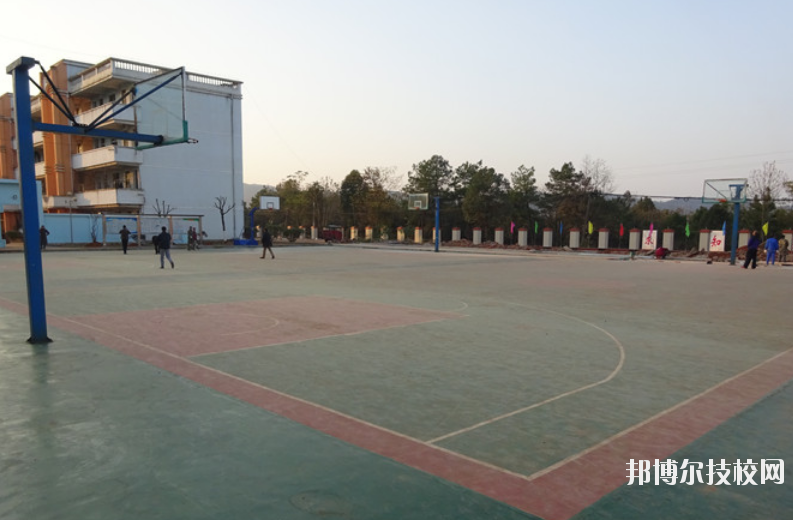 泰和中等專業(yè)學(xué)校2020年報名條件、招生要求、招生對象 