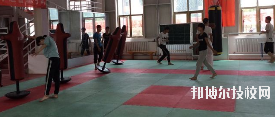 酒泉體育運動學校2020年學費、收費多少