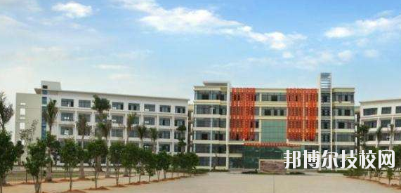 崇左職業(yè)技術(shù)學(xué)校怎么樣、好不好