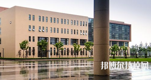 長(zhǎng)安汽車(集團(tuán))有限責(zé)任公司技工學(xué)校2020年報(bào)名條件、招生要求、招生對(duì)象